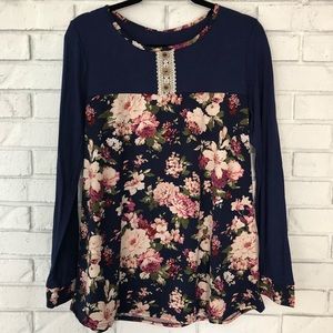 Boutique Top With Floral